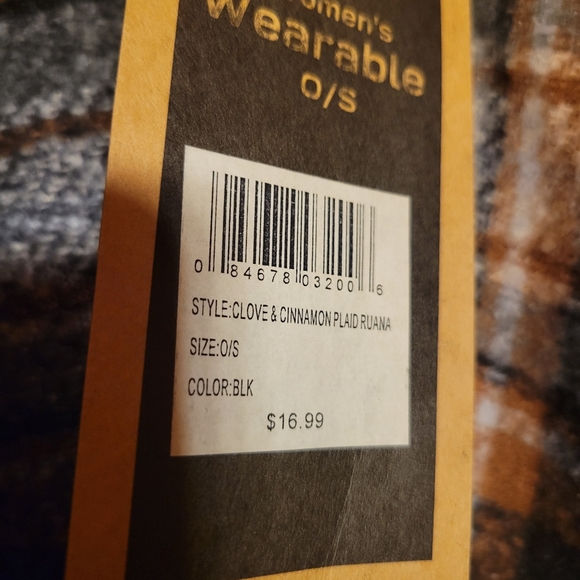 NWT Lincoln Outfitters Clove and Cinnamon plaid Ruana - Picture 9 of 9